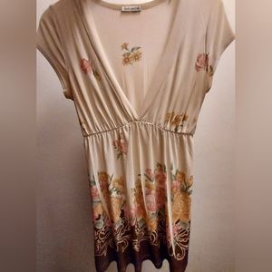 Body Central Women's Stretch Floral Tunic